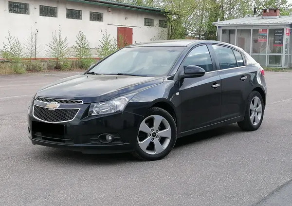 mazowieckie Chevrolet Cruze cena 18900 przebieg: 220000, rok produkcji 2012 z Ostrołęka